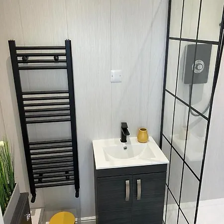Quarto em Acomodações Particulares Victoria Hotel *